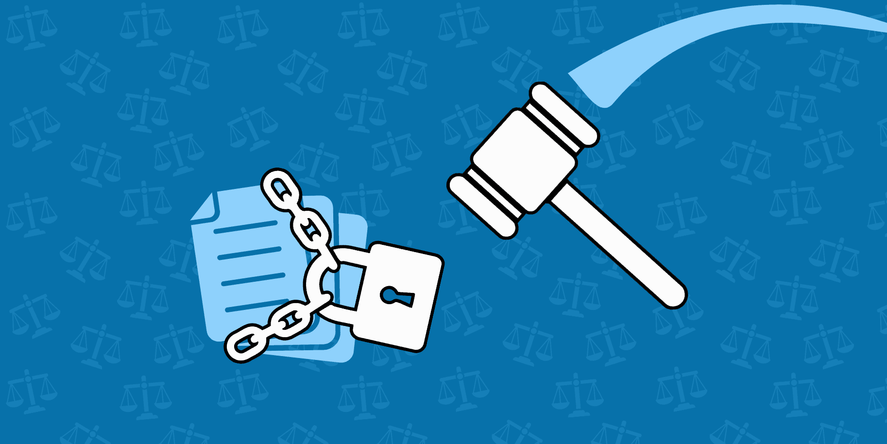 Ein Gerichtshammer ziehlt auf einen Stapel dokumente der mit einem Vorhängeschloss verriegelt ist